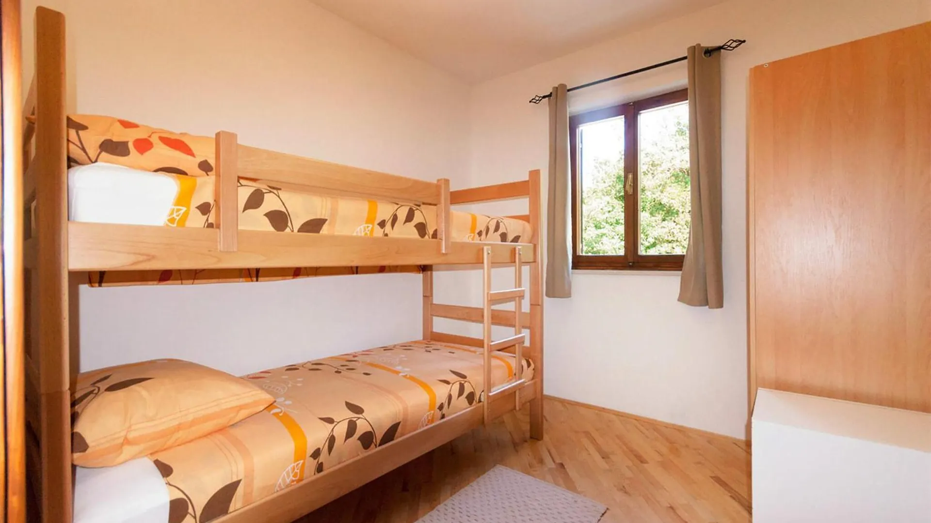 3 Bedroom Amazing Home In Labin Labin