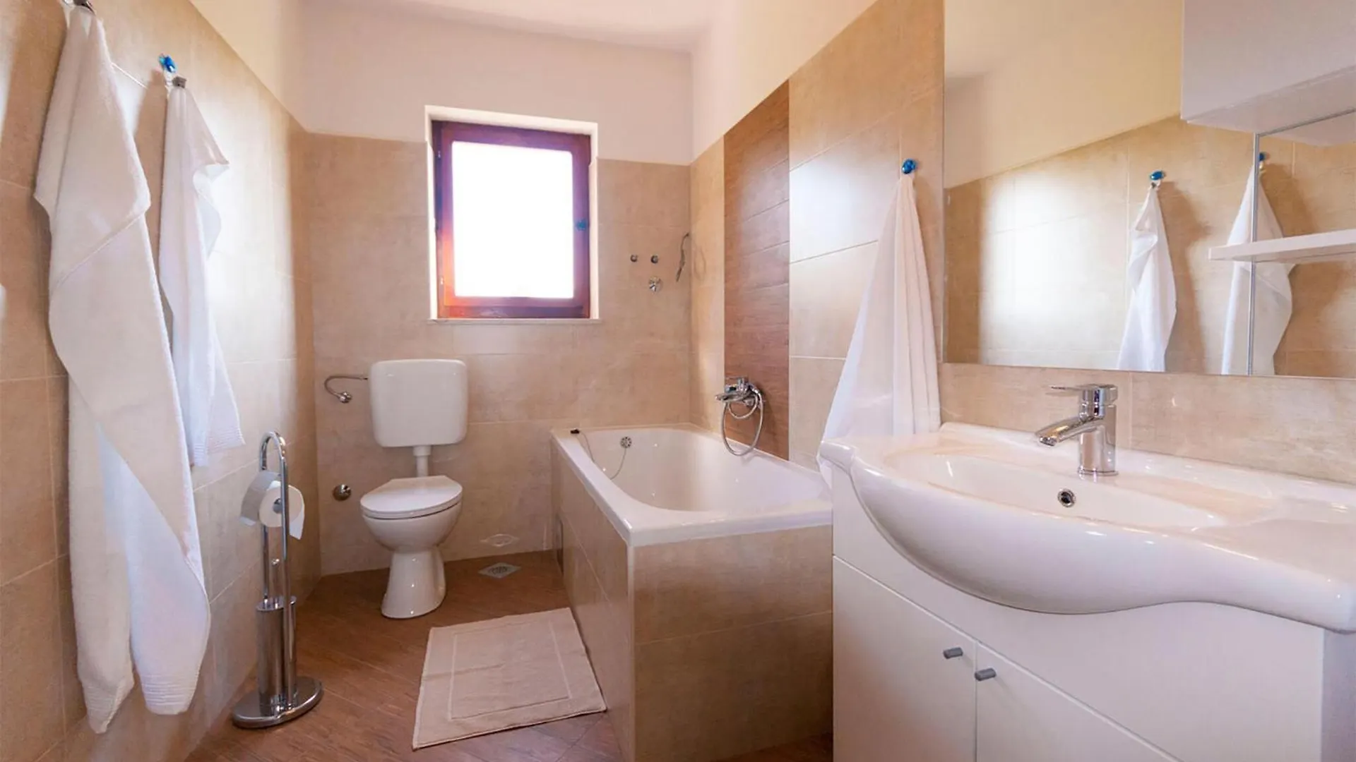 3 Bedroom Amazing Home In Labin Labin